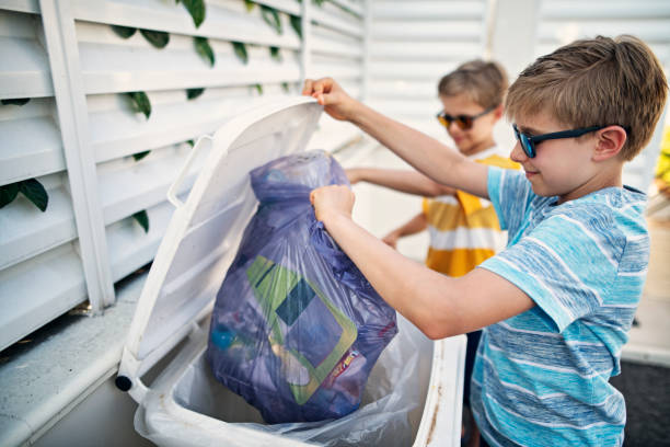 Best Yard Cleanup Services  in Oswego, NY